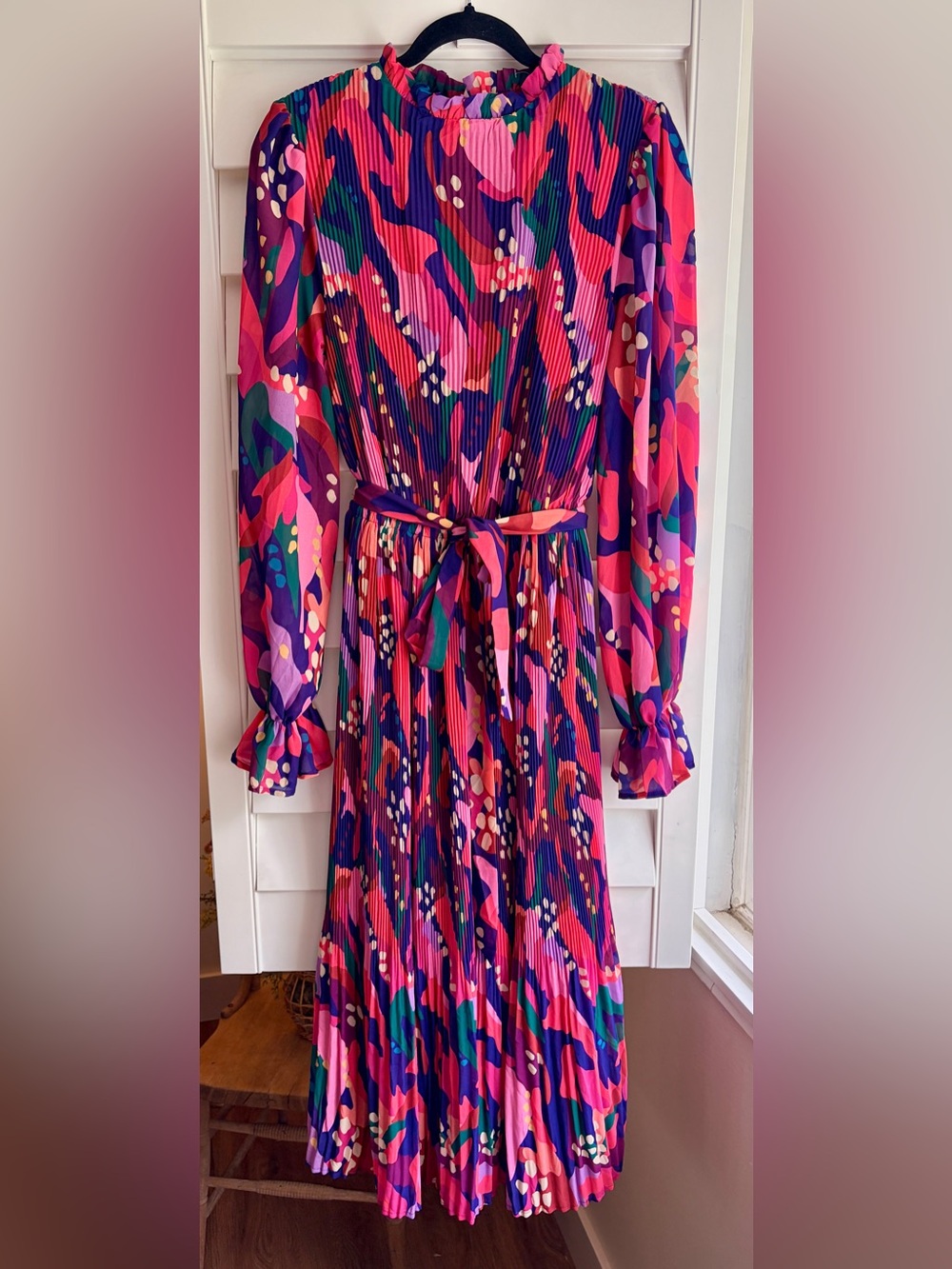 NWOT Flying Tomato Pink & Purple Pleated Long-Sleeve Midi Dress